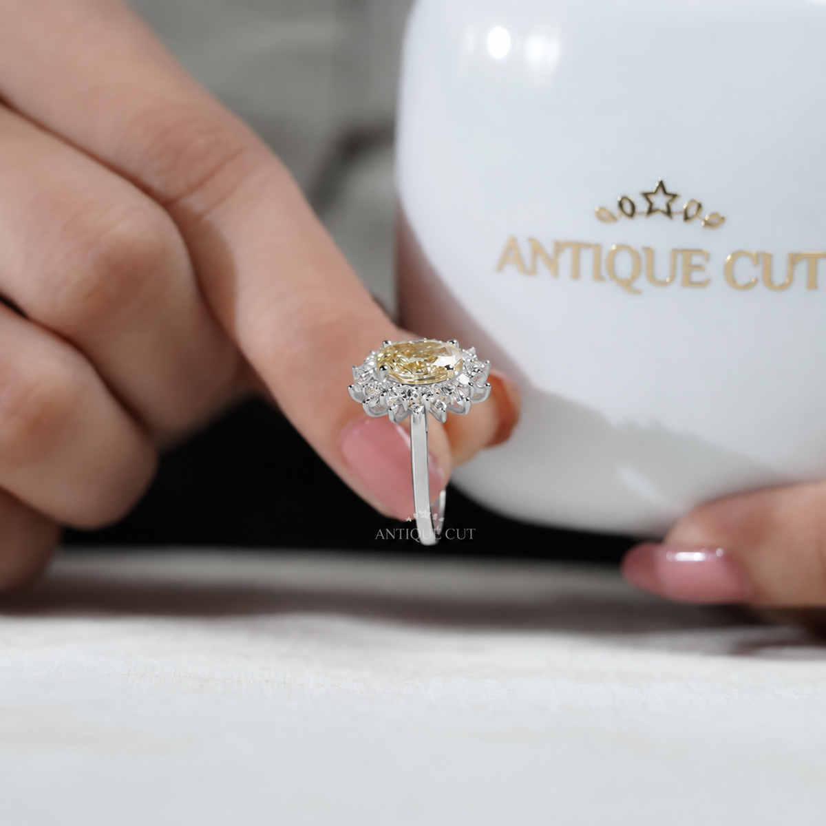10k White Gold, 14k White Gold, 18k White Gold, Platinum