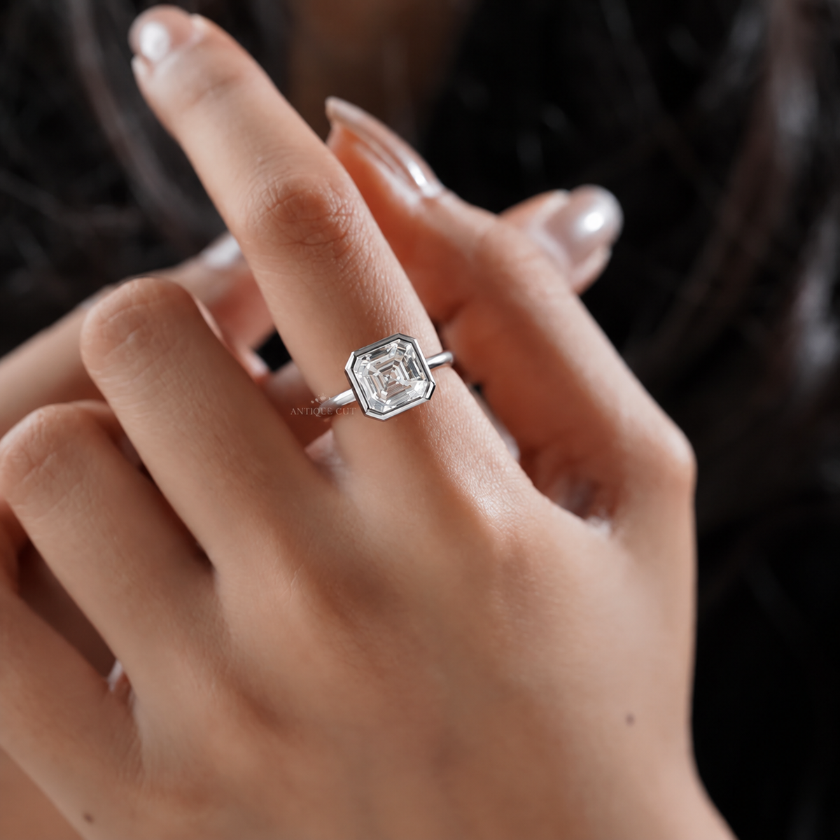10k White Gold, 14k White Gold, 18k White Gold, Platinum