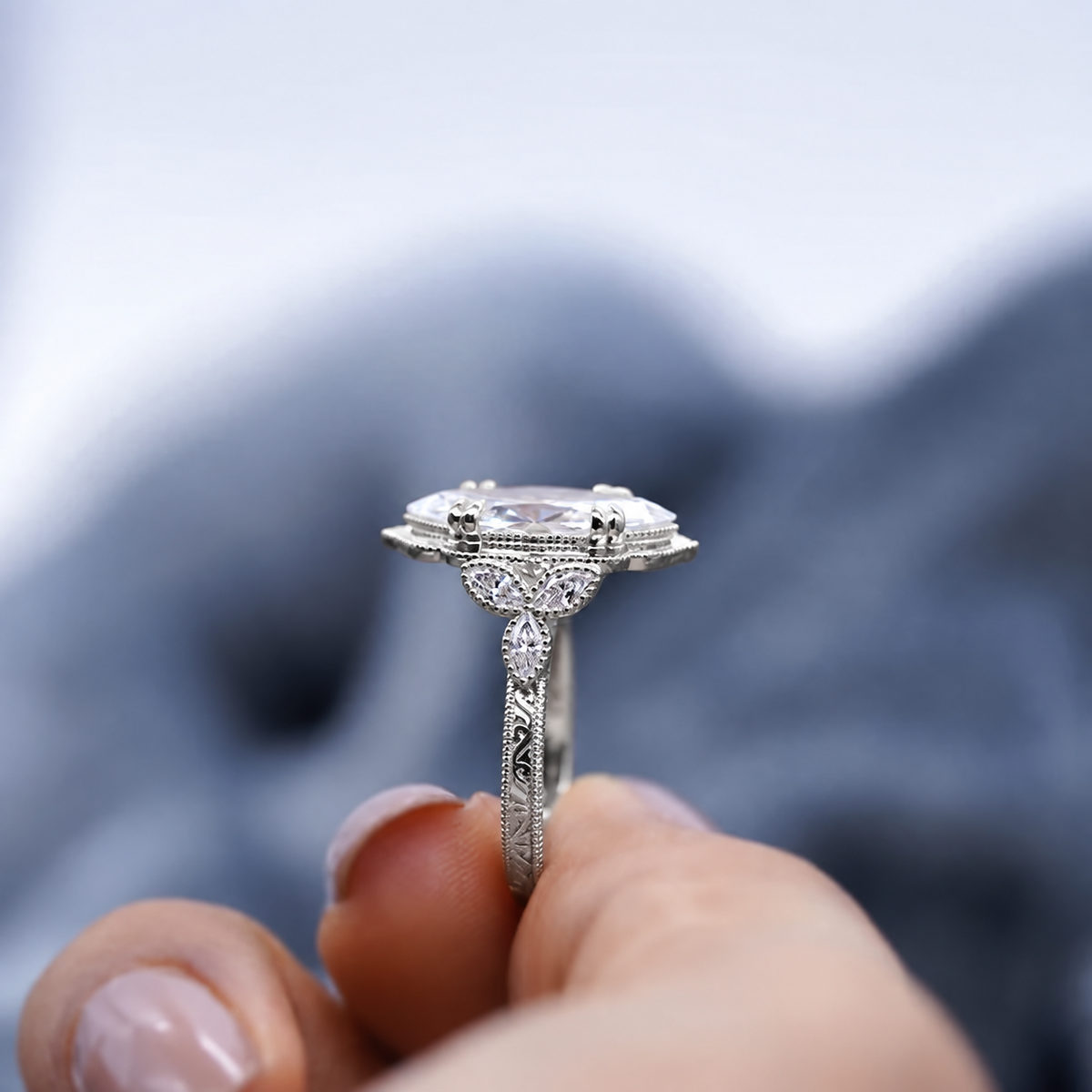 10k White Gold, 14k White Gold, 18k White Gold, Platinum
