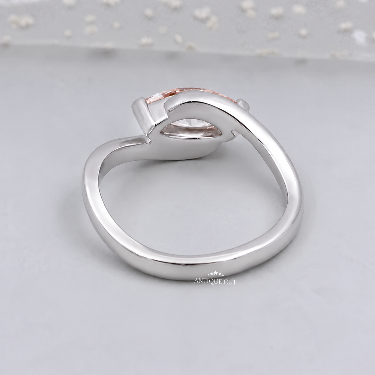 10k White Gold, 14k White Gold, 18k White Gold, Platinum