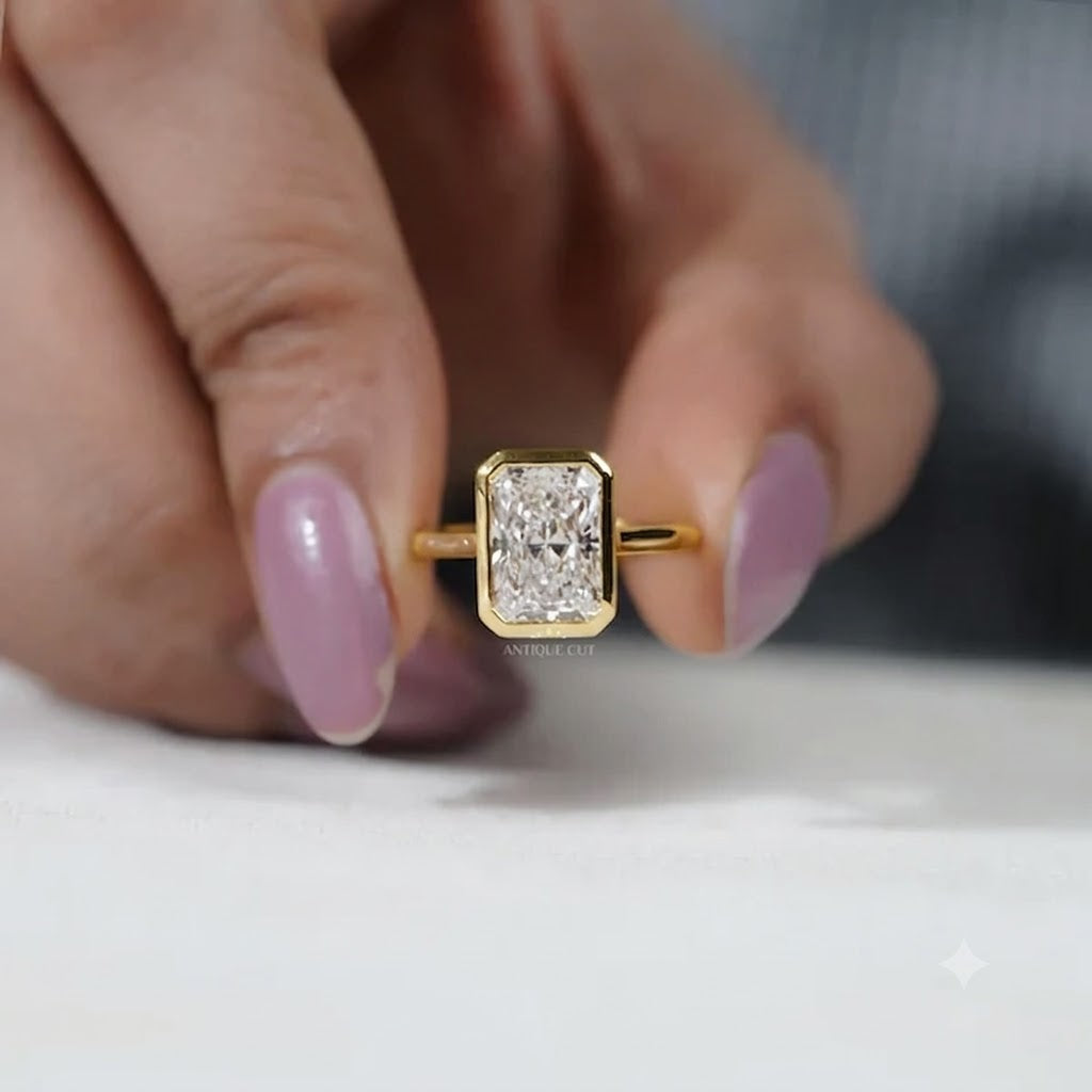 10k Yellow Gold, 14k Yellow Gold, 18k Yellow Gold