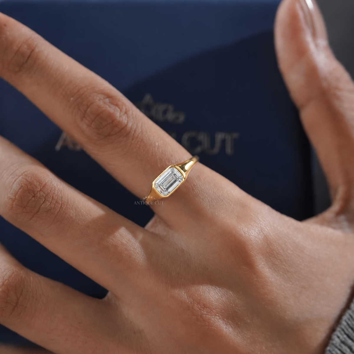 10k Yellow Gold, 14k Yellow Gold, 18k Yellow Gold