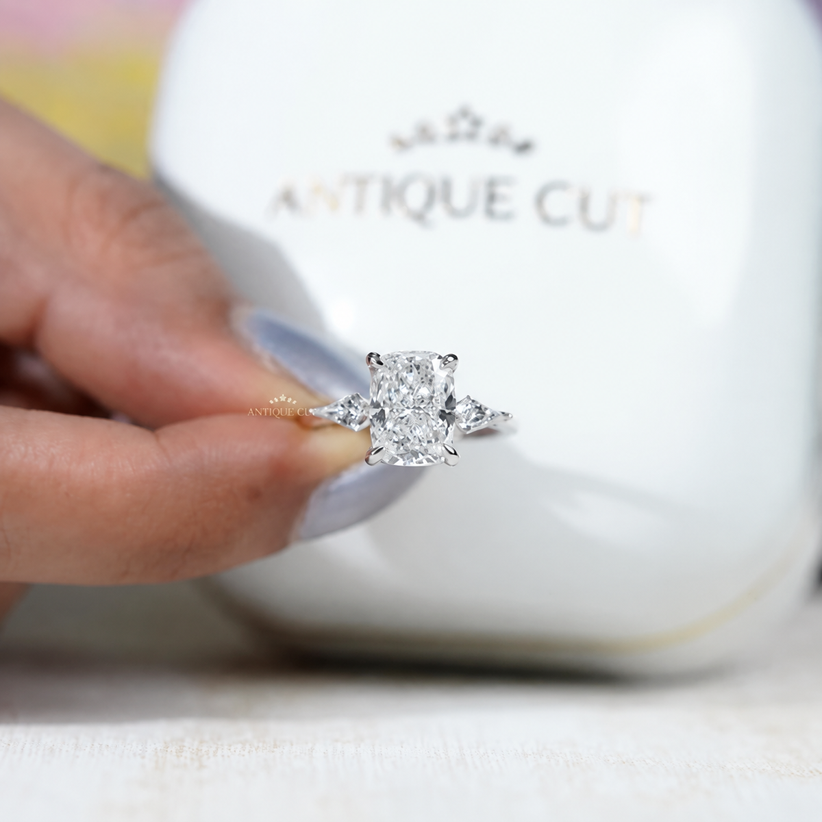 10k White Gold, 14k White Gold, 18k White Gold, Platinum