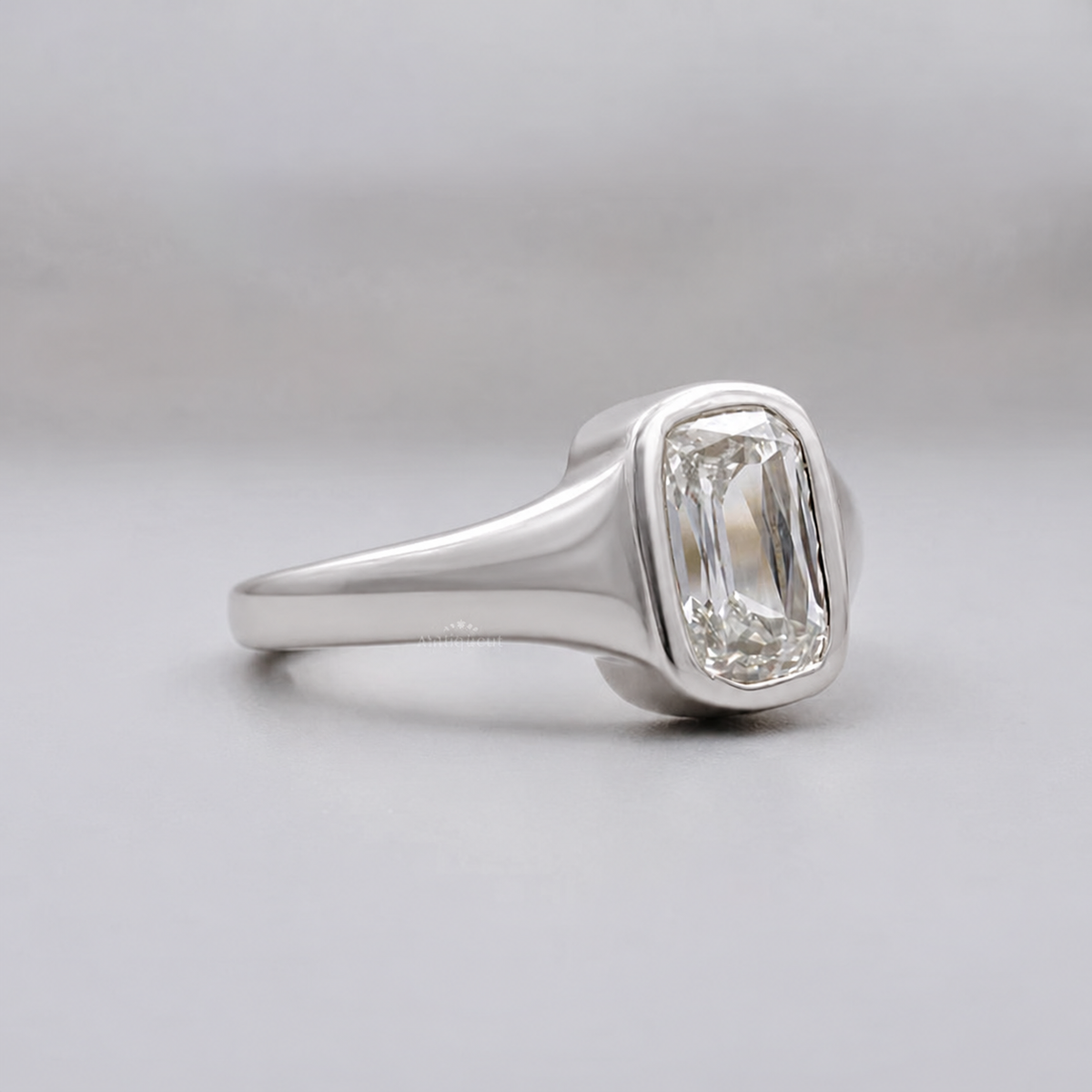 10k White Gold, 14k White Gold, 18k White Gold, Platinum