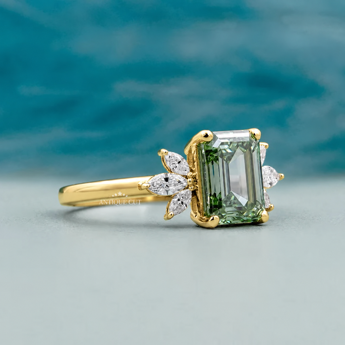 10k Yellow Gold, 14k Yellow Gold, 18k Yellow Gold