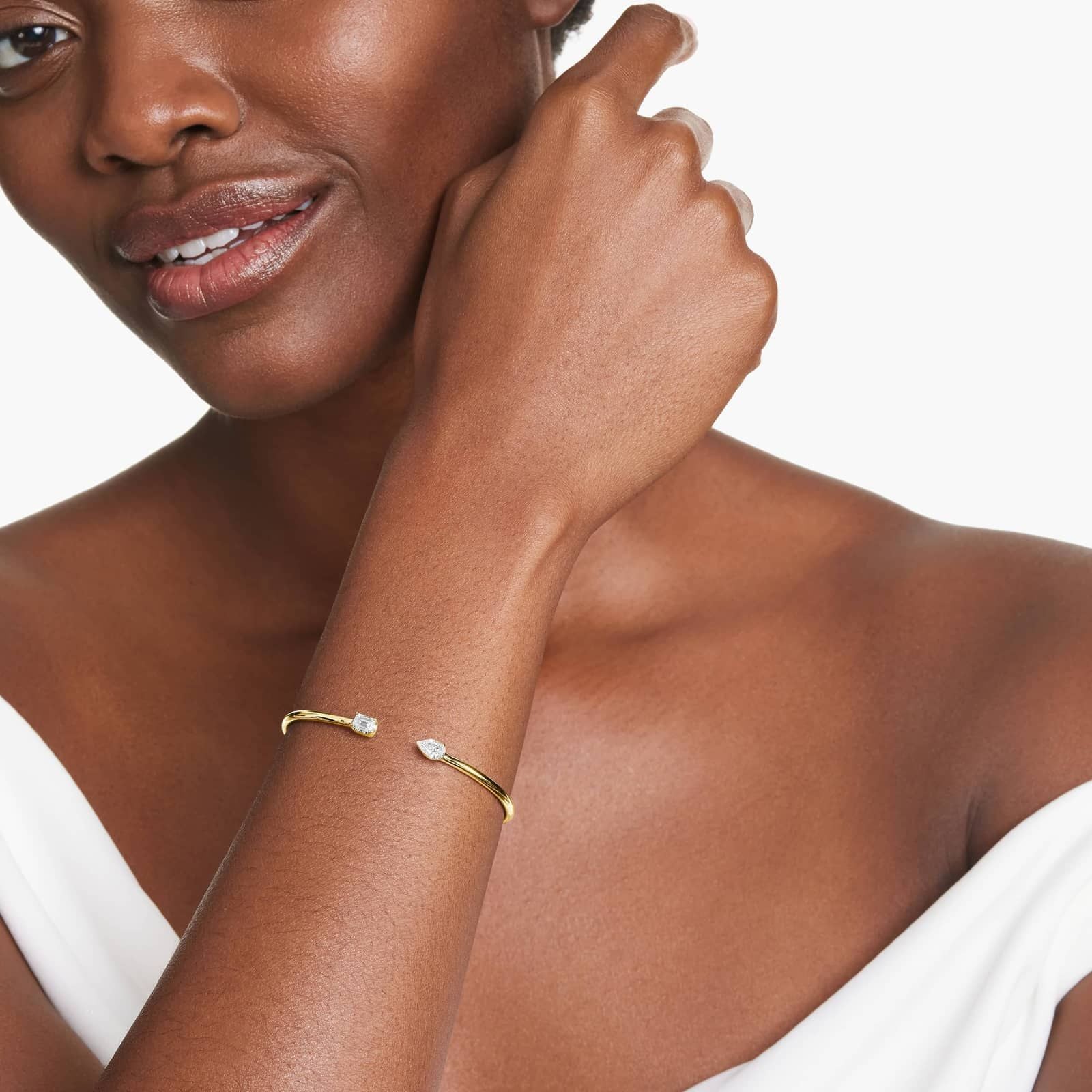 #Color_Yellow Gold