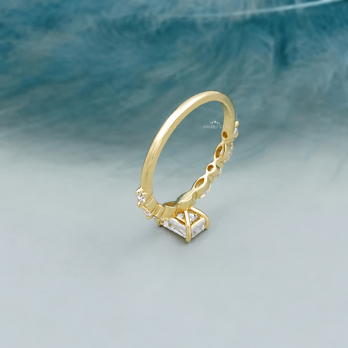 10k Yellow Gold, 14k Yellow Gold, 18k Yellow Gold