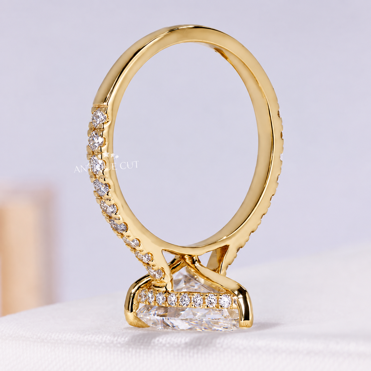 10k Yellow Gold, 14k Yellow Gold, 18k Yellow Gold