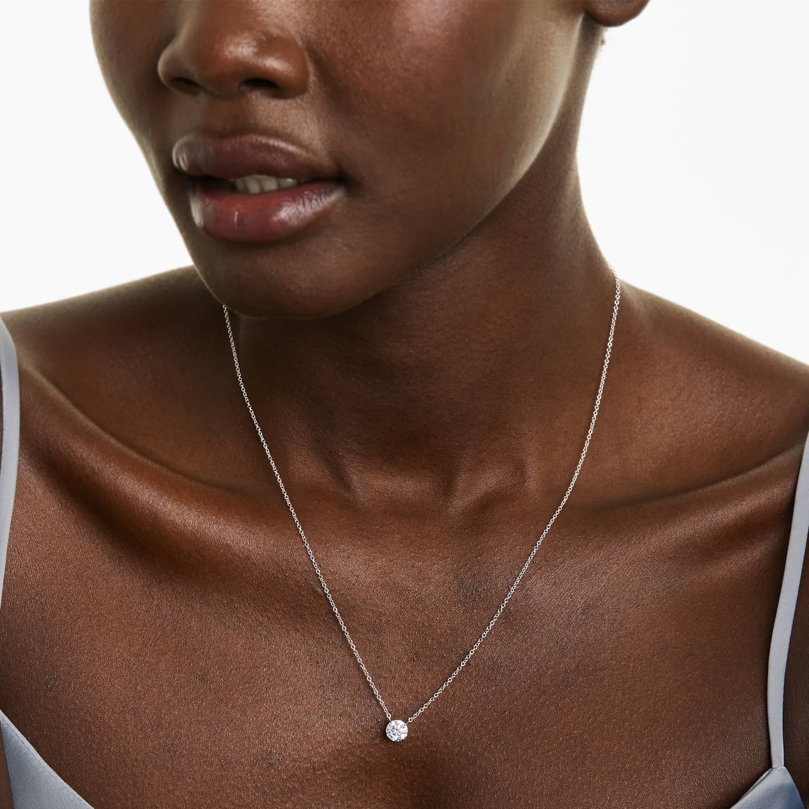 #Color_White Gold_1.0tcw