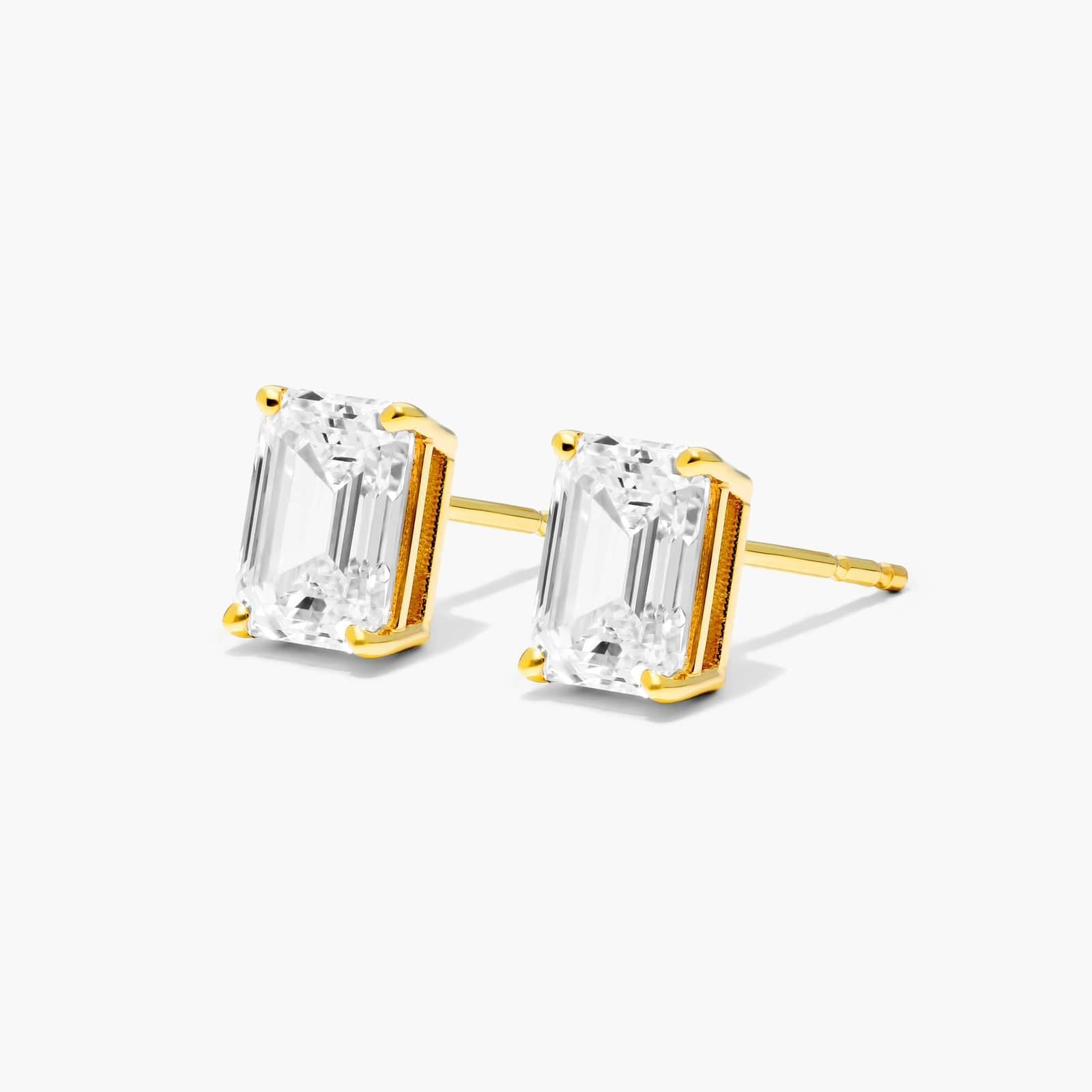Antique Cut Solitaire Stud