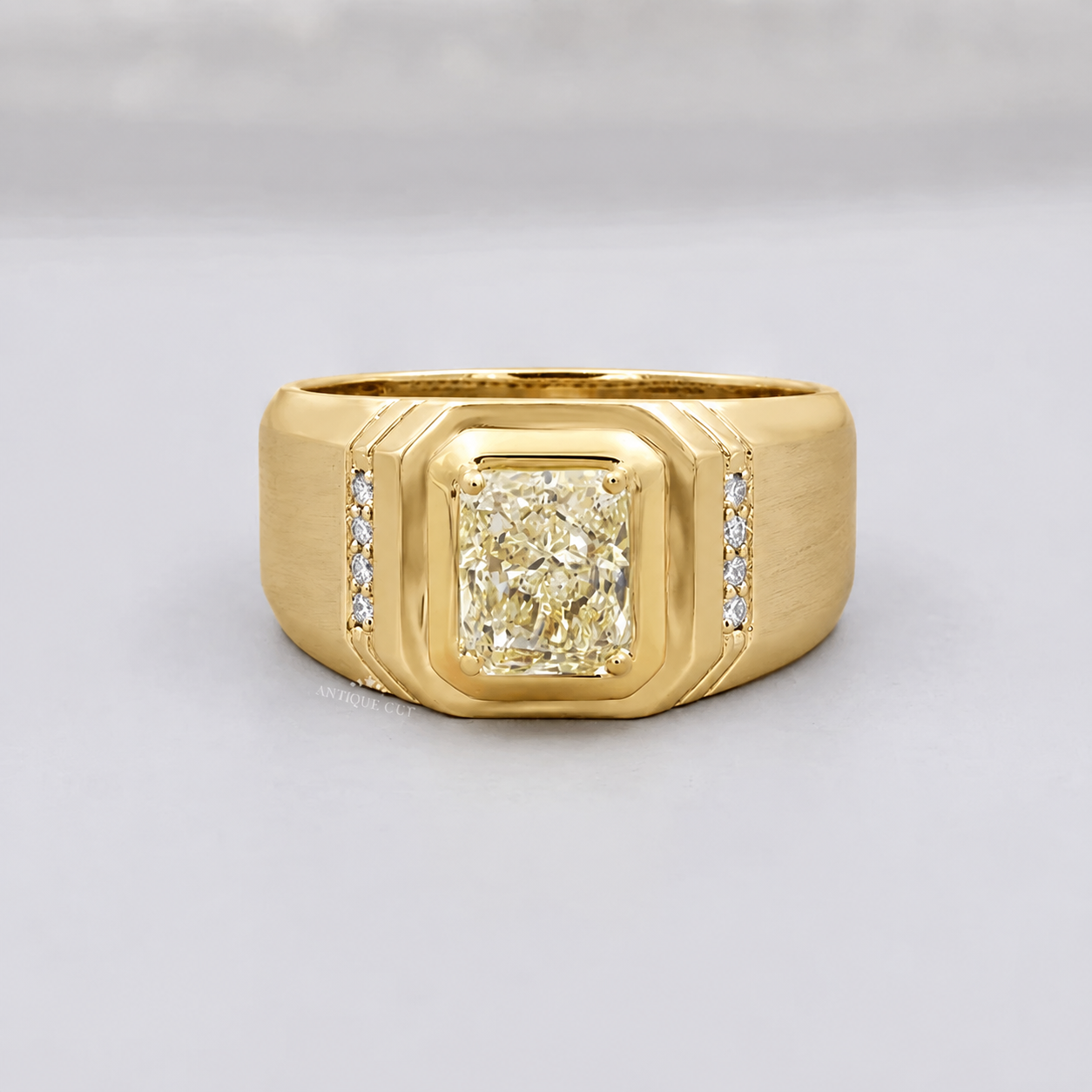 10k Yellow Gold, 14k Yellow Gold, 18k Yellow Gold