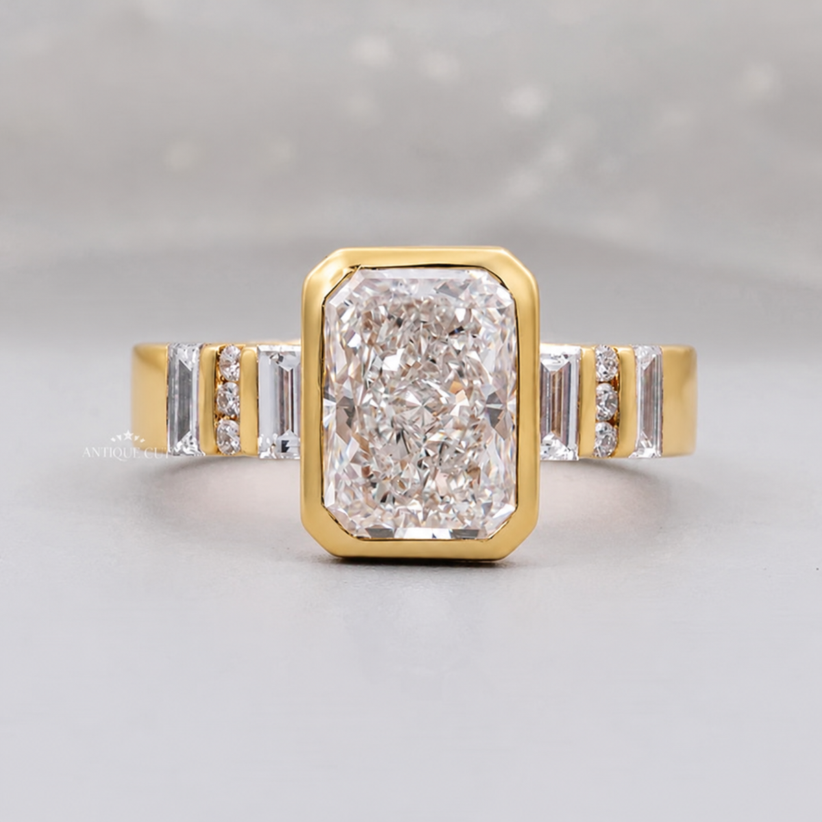 10k Yellow Gold, 14k Yellow Gold, 18k Yellow Gold