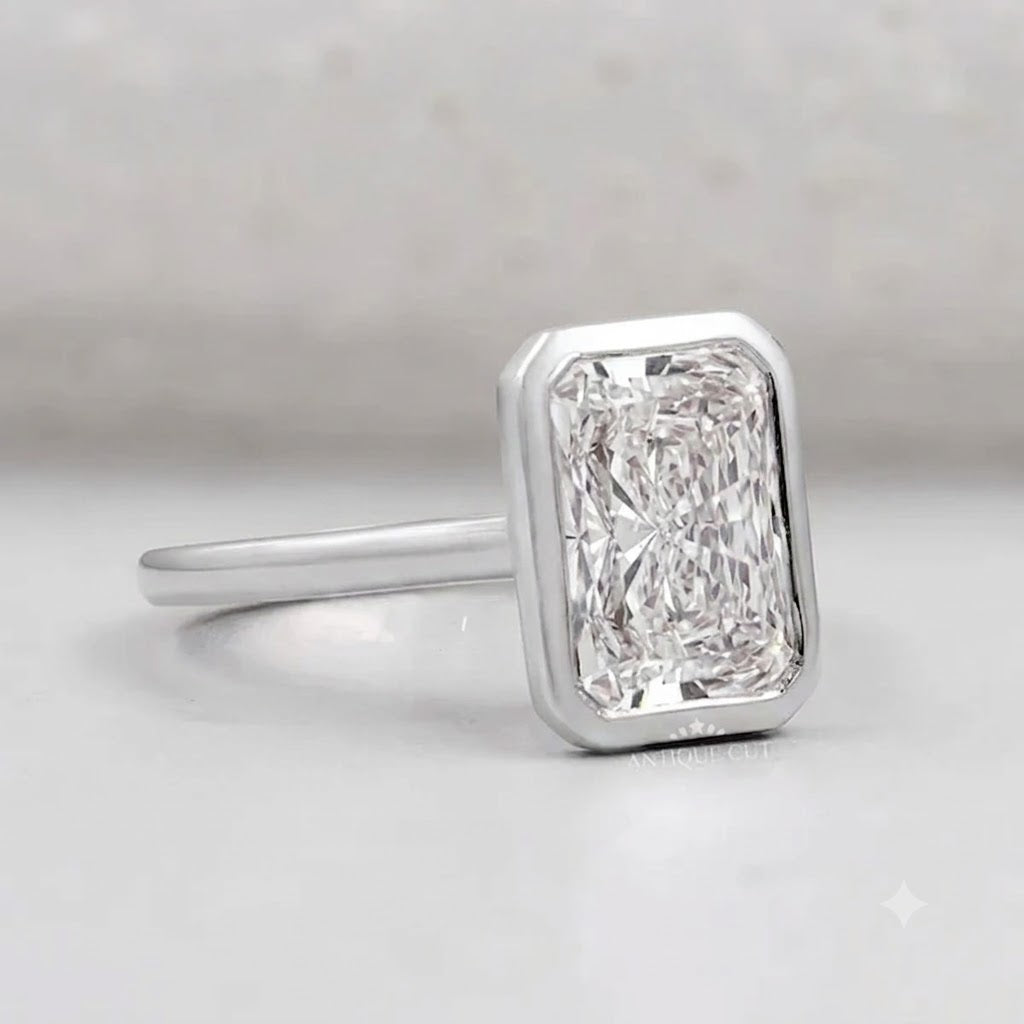 10k White Gold, 14k White Gold, 18k White Gold, Platinum