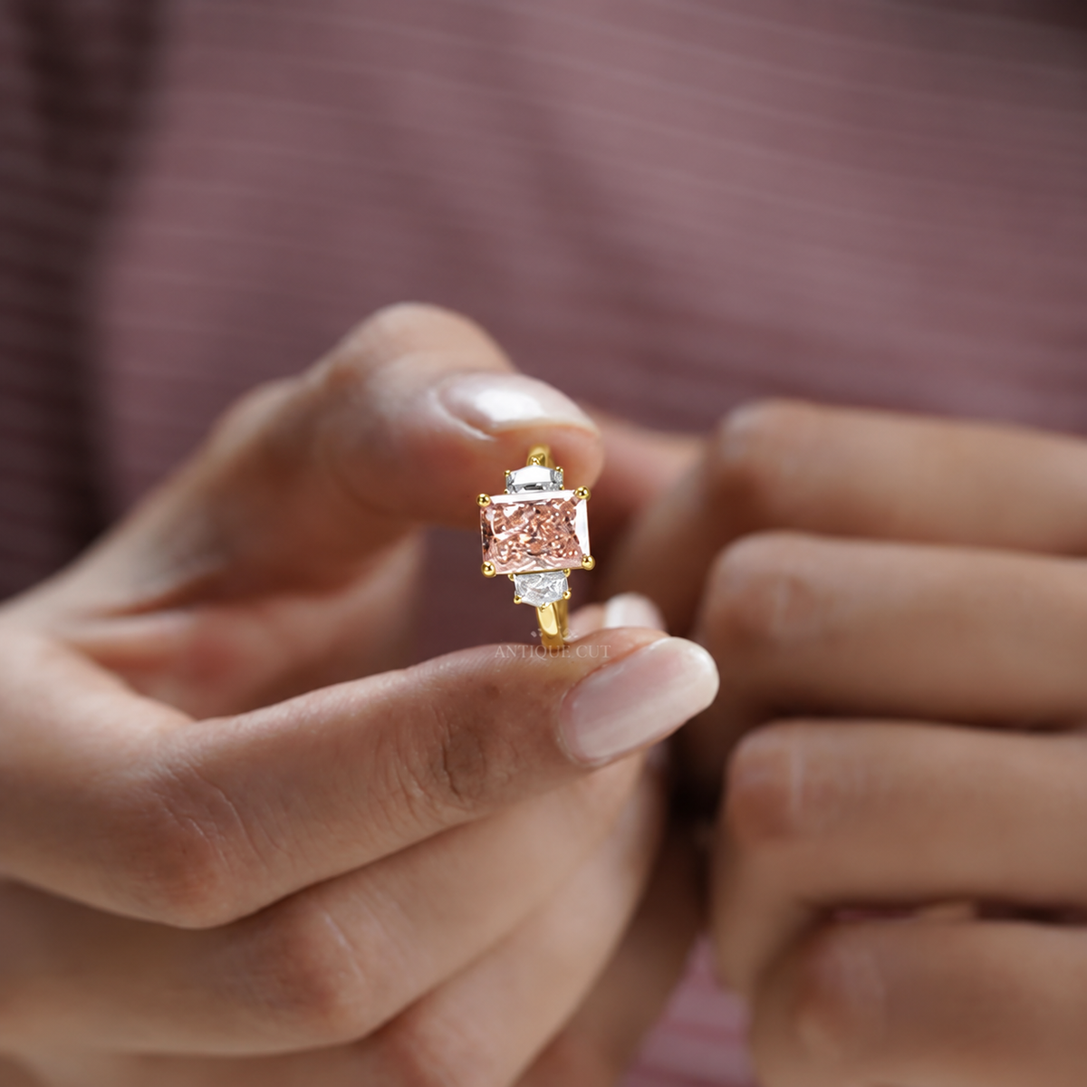 10k Yellow Gold, 14k Yellow Gold, 18k Yellow Gold
