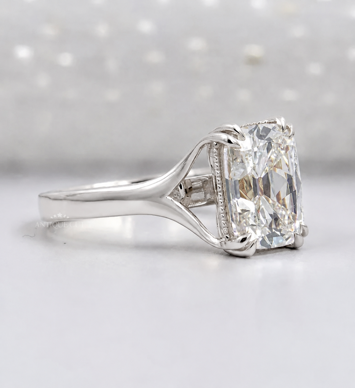 10k White Gold, 14k White Gold, 18k White Gold, Platinum