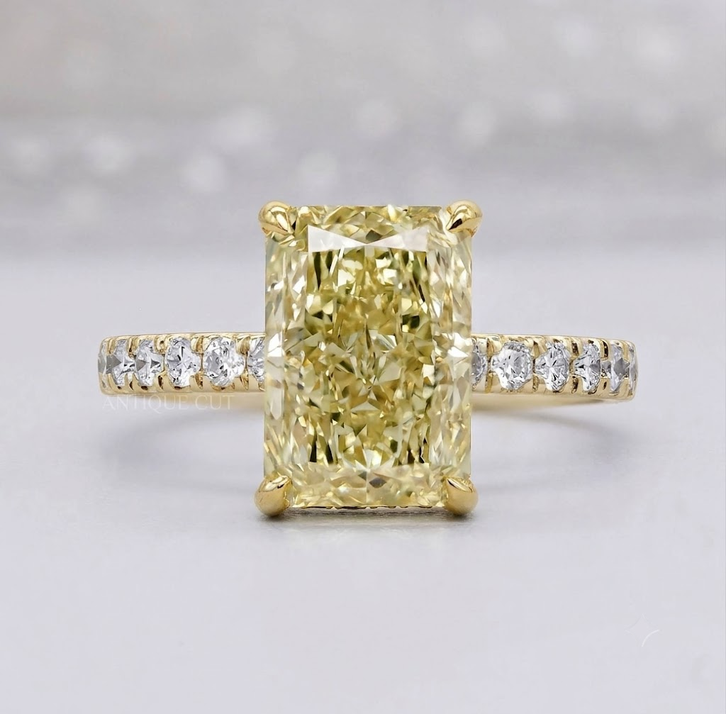 10k Yellow Gold, 14k Yellow Gold, 18k Yellow Gold