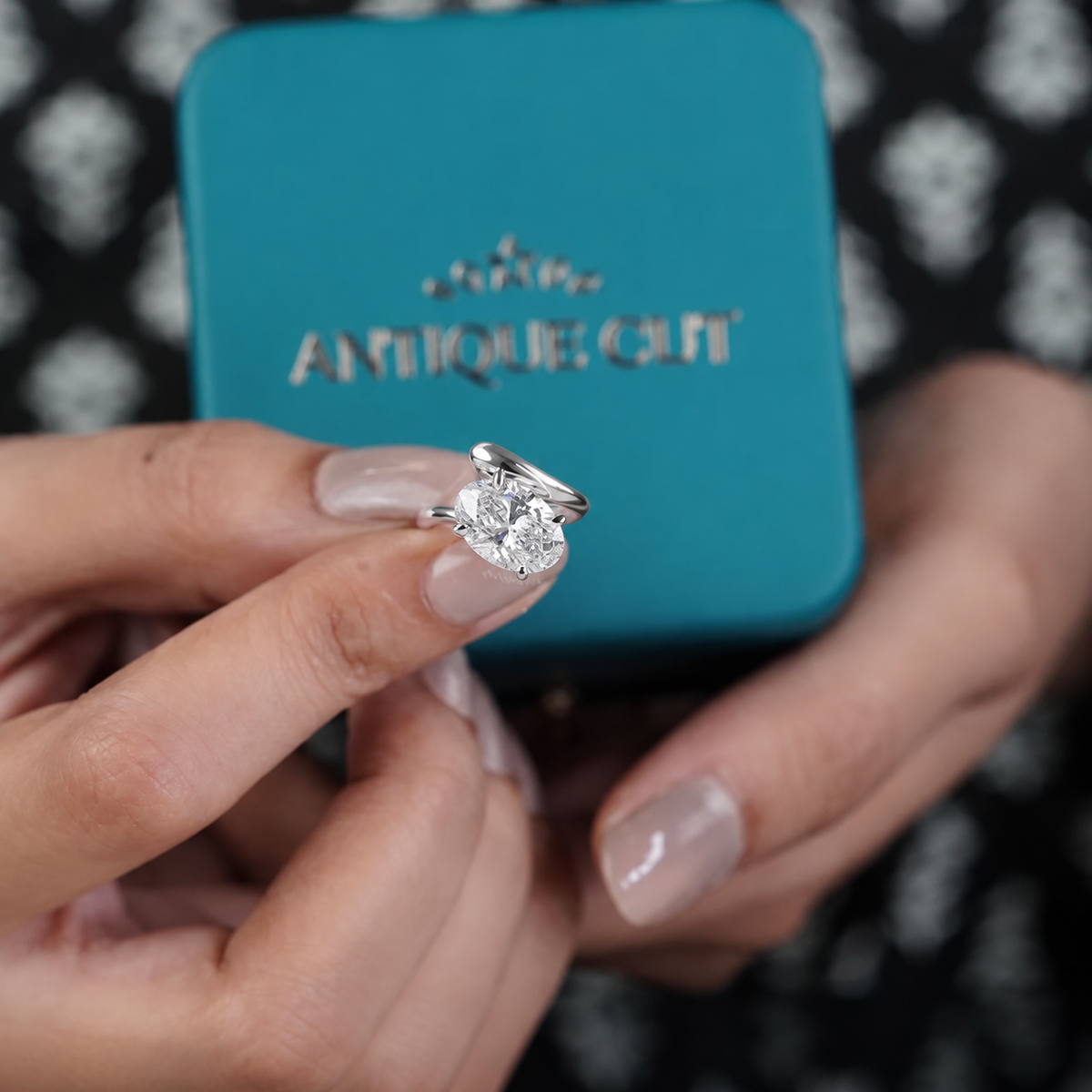 10k White Gold, 14k White Gold, 18k White Gold, Platinum