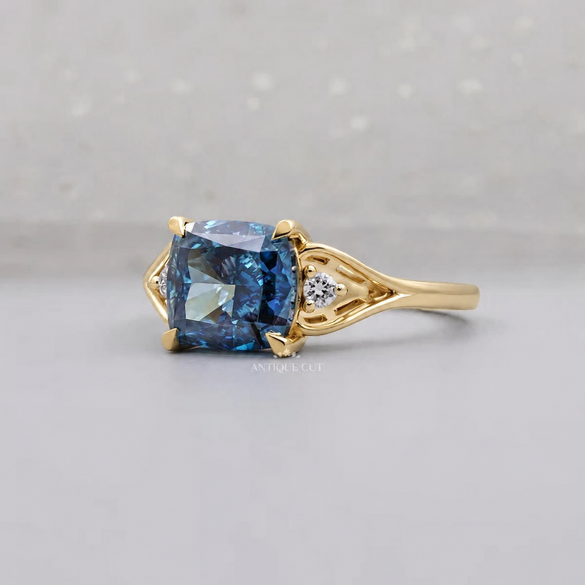 10k Yellow Gold, 14k Yellow Gold, 18k Yellow Gold
