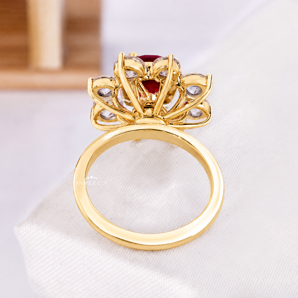 10k Yellow Gold, 14k Yellow Gold, 18k Yellow Gold