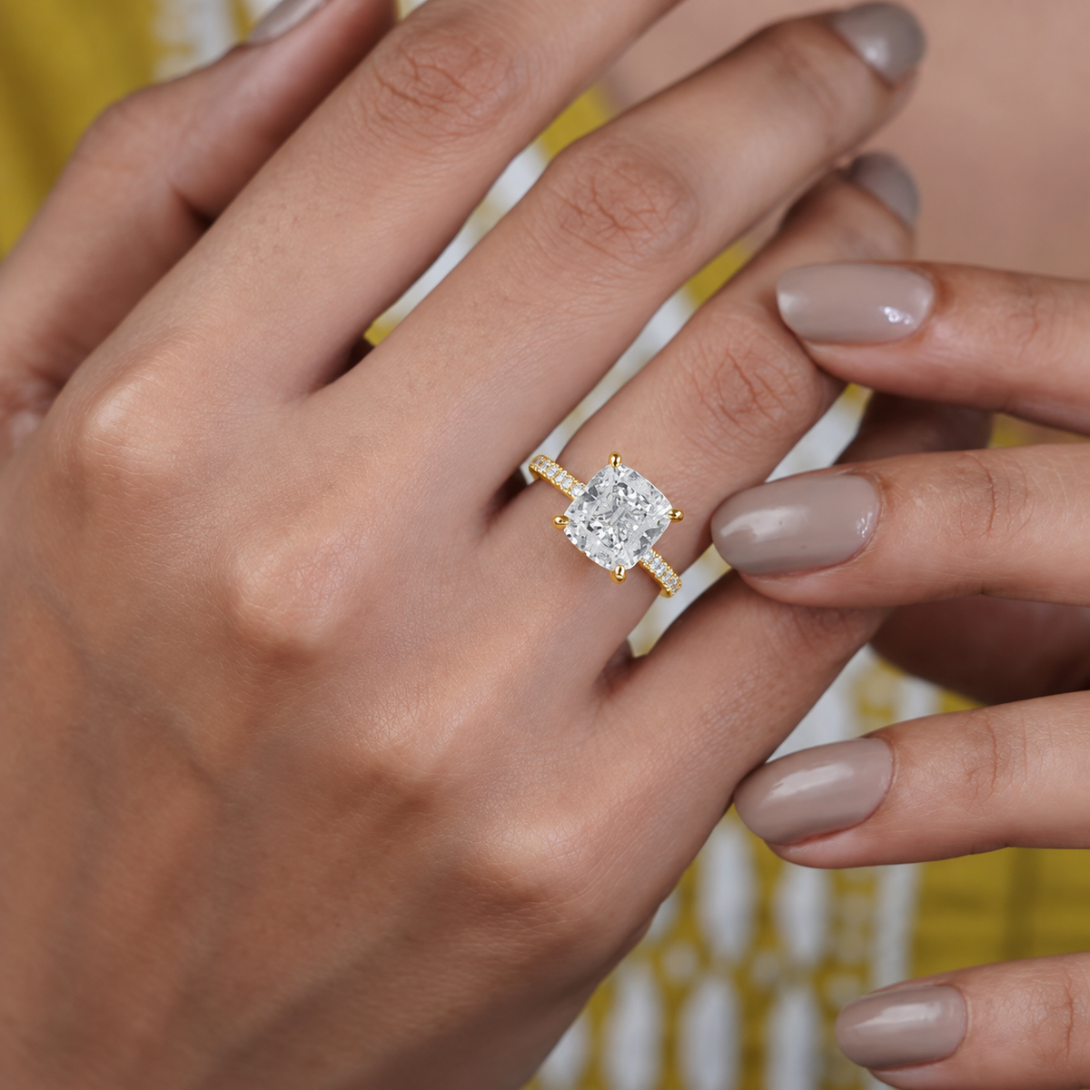 10k Yellow Gold, 14k Yellow Gold, 18k Yellow Gold
