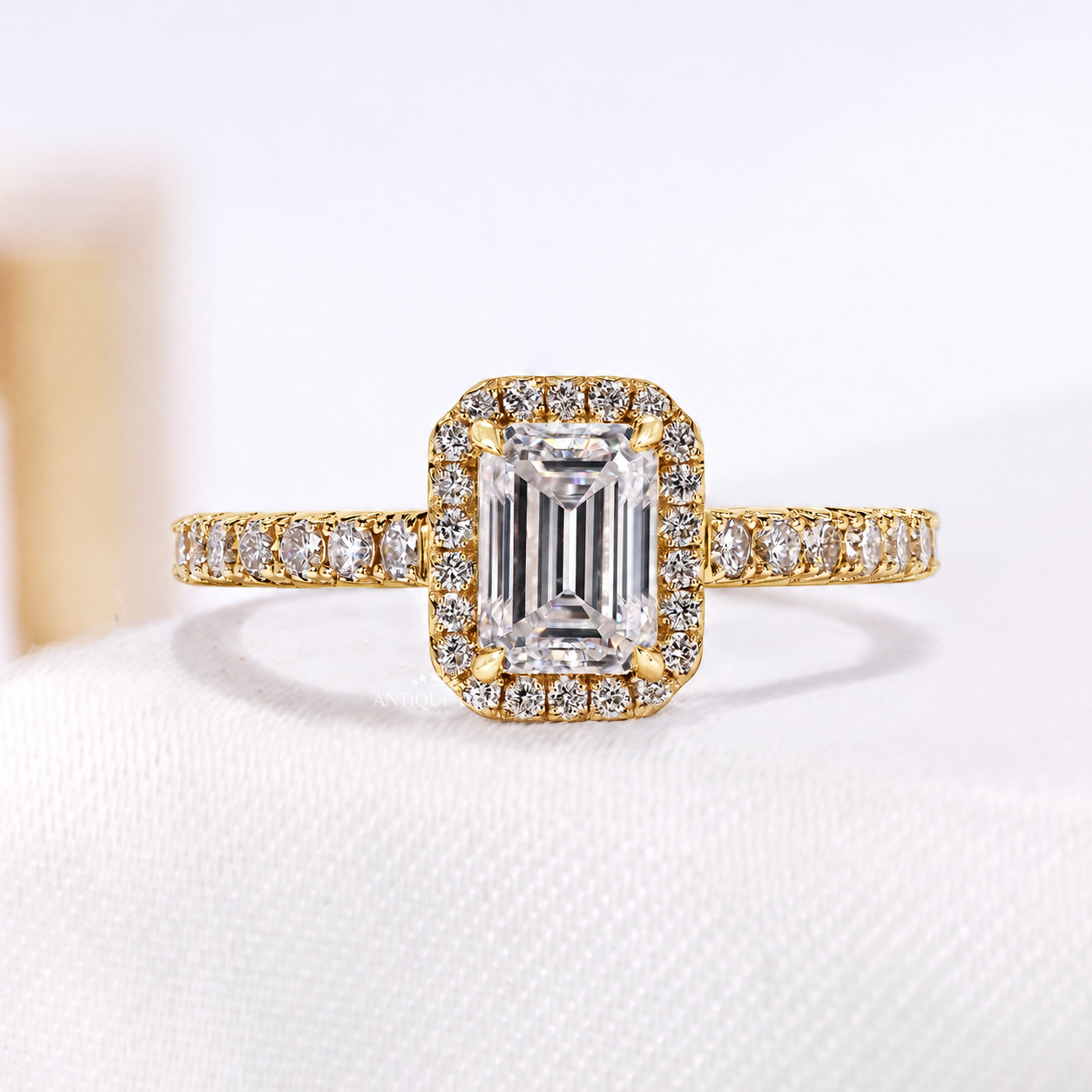 10k Yellow Gold, 14k Yellow Gold, 18k Yellow Gold
