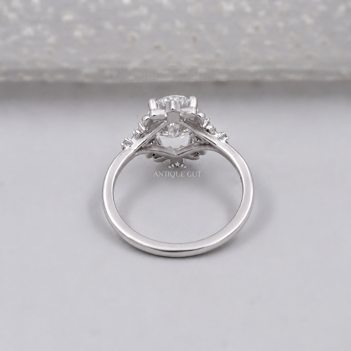 10k White Gold, 14k White Gold, 18k White Gold, Platinum