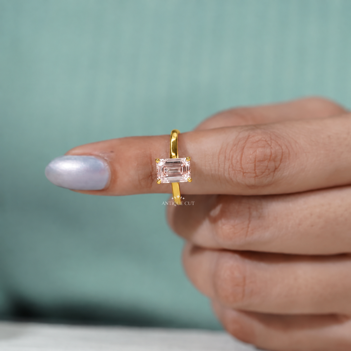10k Yellow Gold, 14k Yellow Gold, 18k Yellow Gold