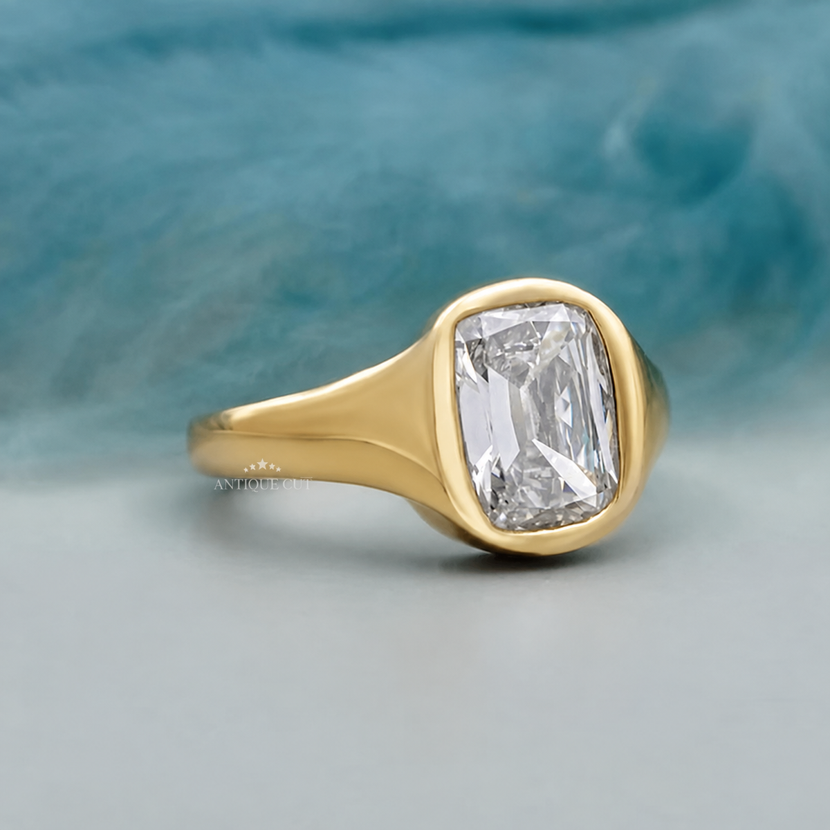10k Yellow Gold, 14k Yellow Gold, 18k Yellow Gold