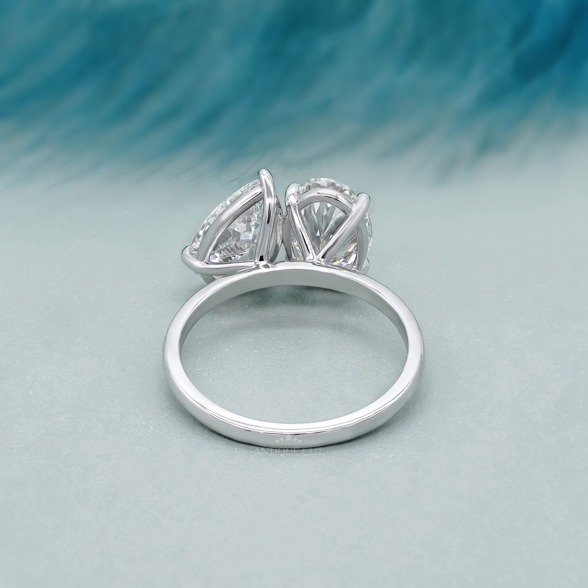 Oval & Pear 4.40tcw Toi et Moi Lab Grown Diamond Engagement Ring | IGI Certified