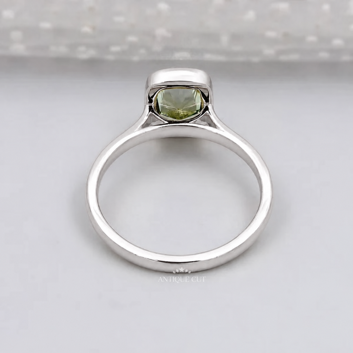 10k White Gold, 14k White Gold, 18k White Gold, Platinum