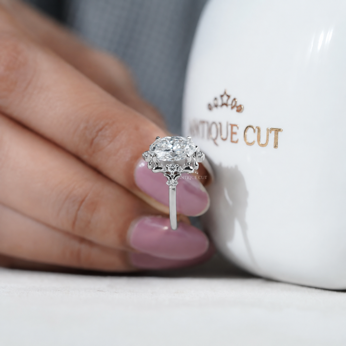 10k White Gold, 14k White Gold, 18k White Gold, Platinum