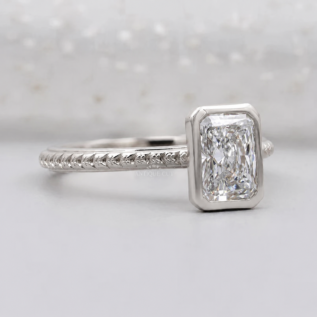 10k White Gold, 14k White Gold, 18k White Gold, Platinum