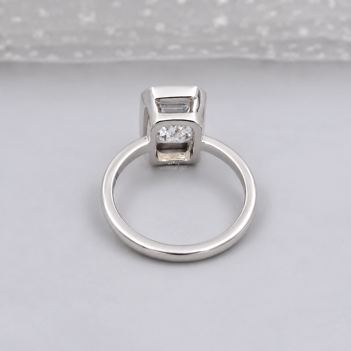 10k White Gold, 14k White Gold, 18k White Gold, Platinum
