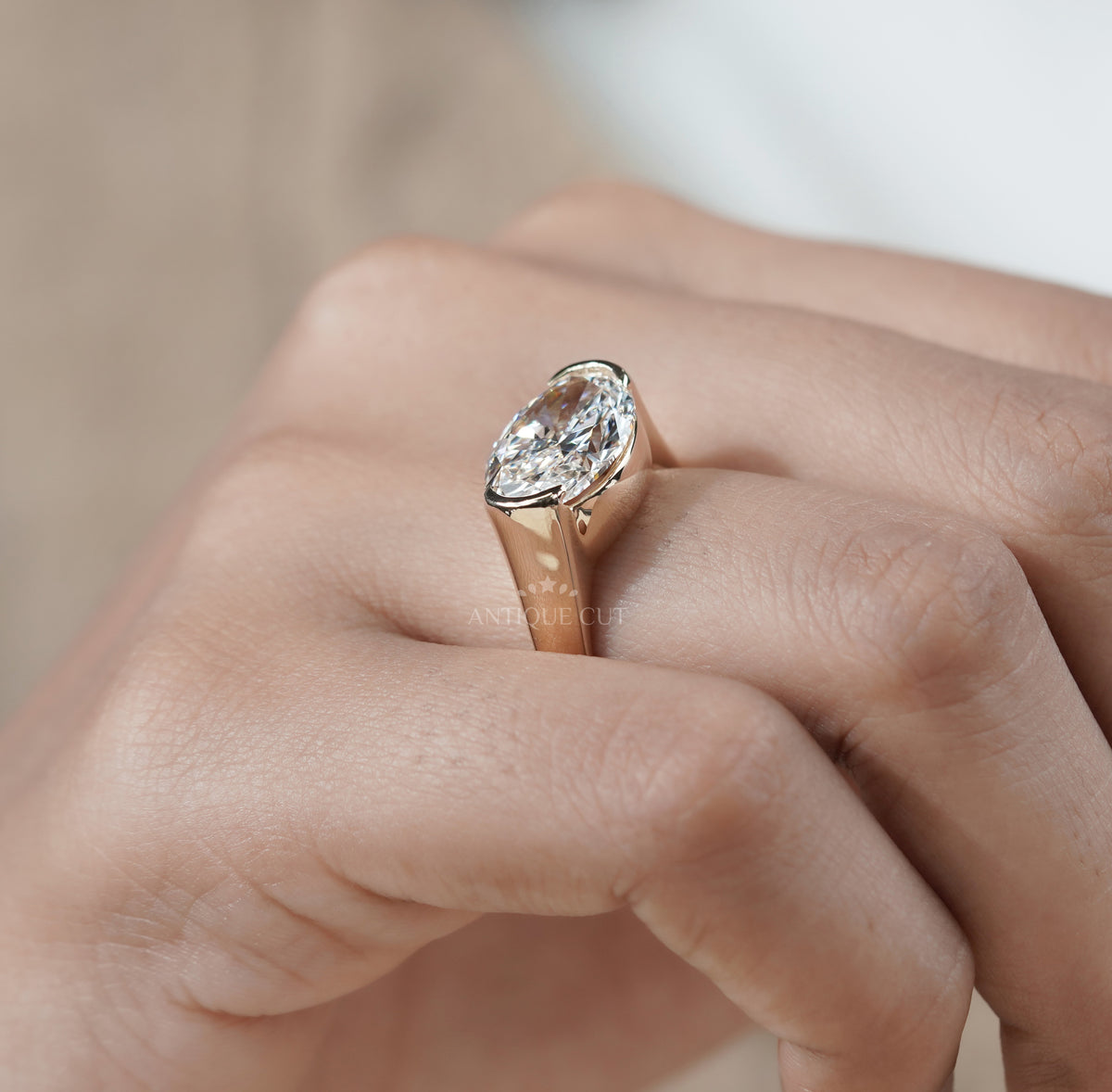 10k Yellow Gold, 14k Yellow Gold, 18k Yellow Gold