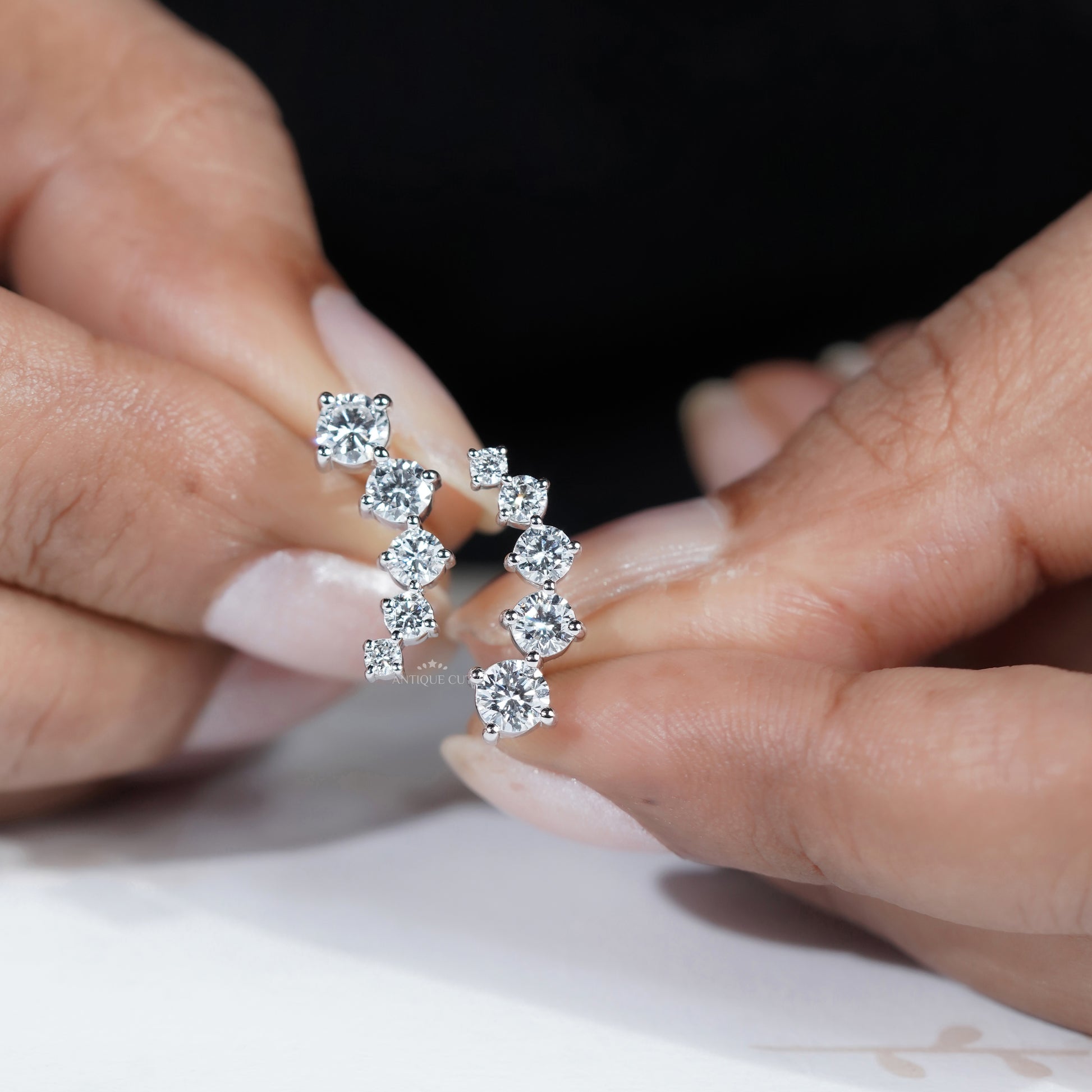 1.42tcw Round Lab Grown Diamond Curve Earring, EF Color, VS Clarity - IGI Certified