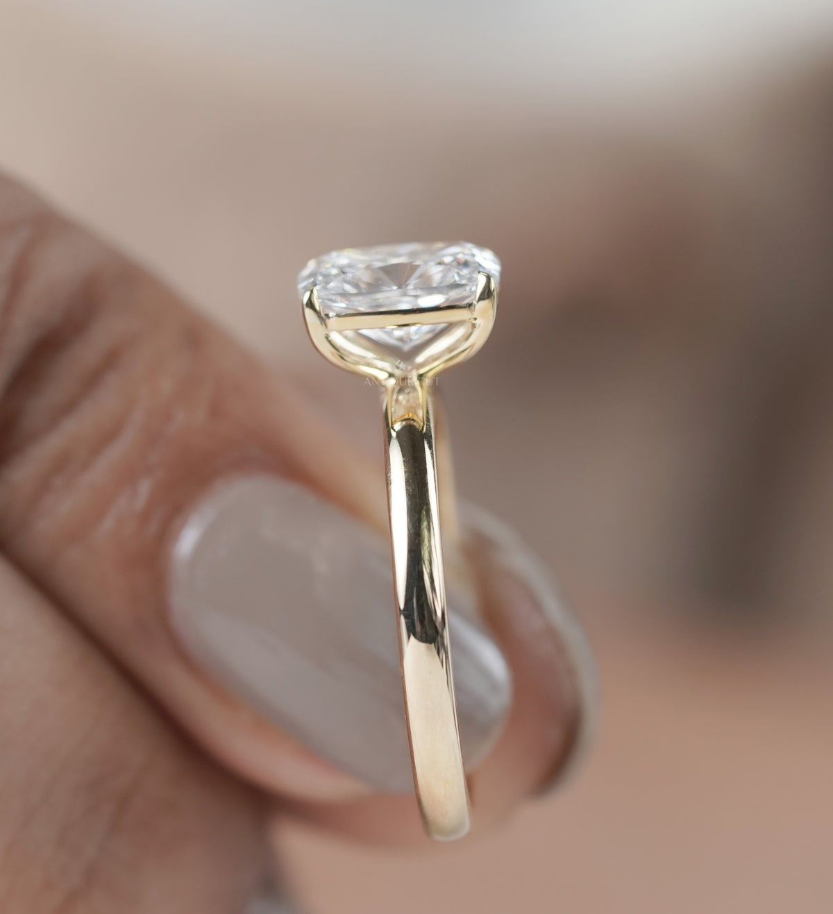 10k Yellow Gold, 14k Yellow Gold, 18k Yellow Gold