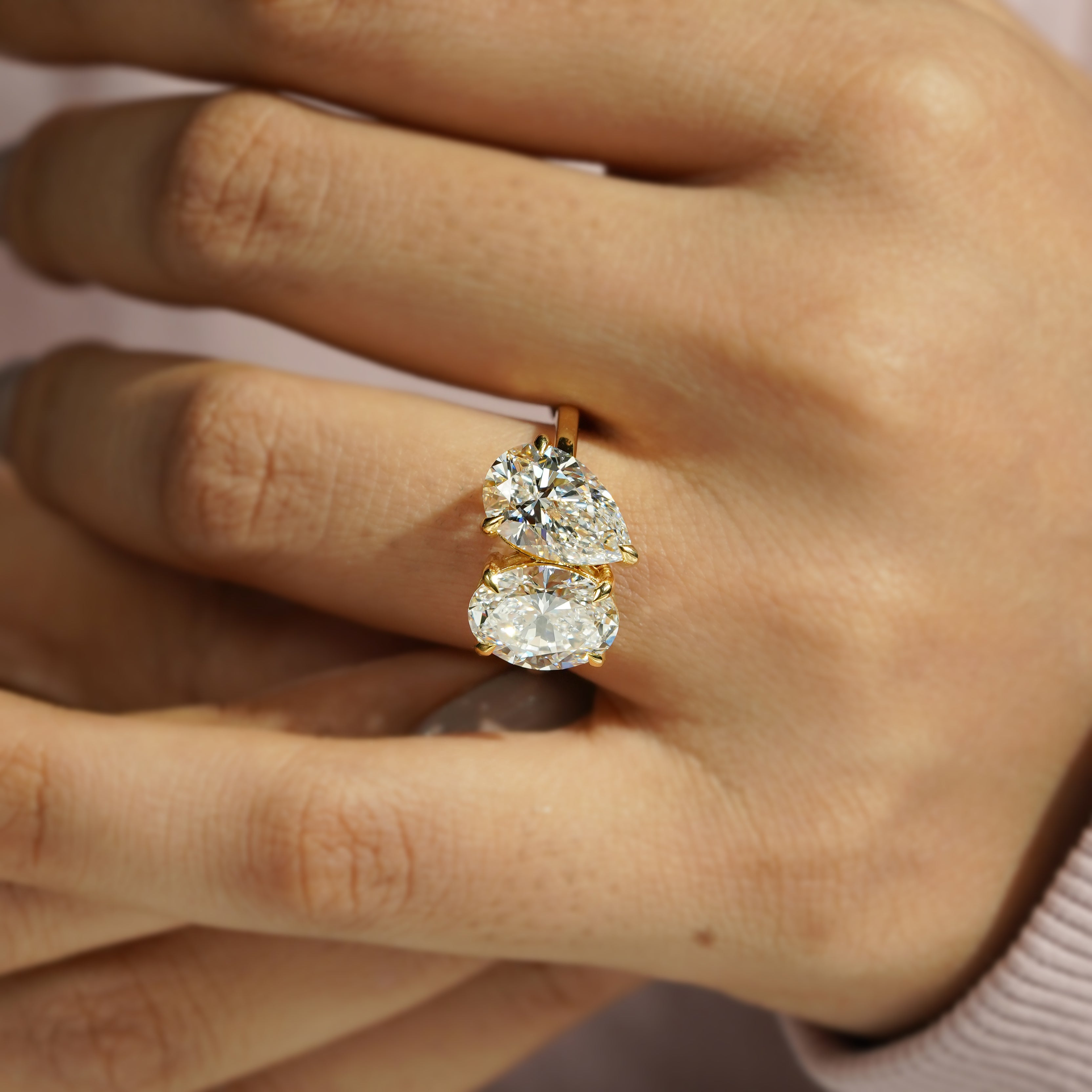 Oval And Pear 6.00tcw Lab Grown Diamond Toi et Moi Engagement Ring, D-E-F Color, VVS-VS Clarity