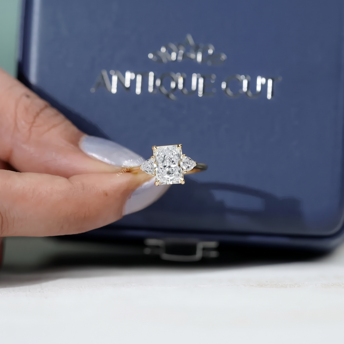 10k Yellow Gold, 14k Yellow Gold, 18k Yellow Gold