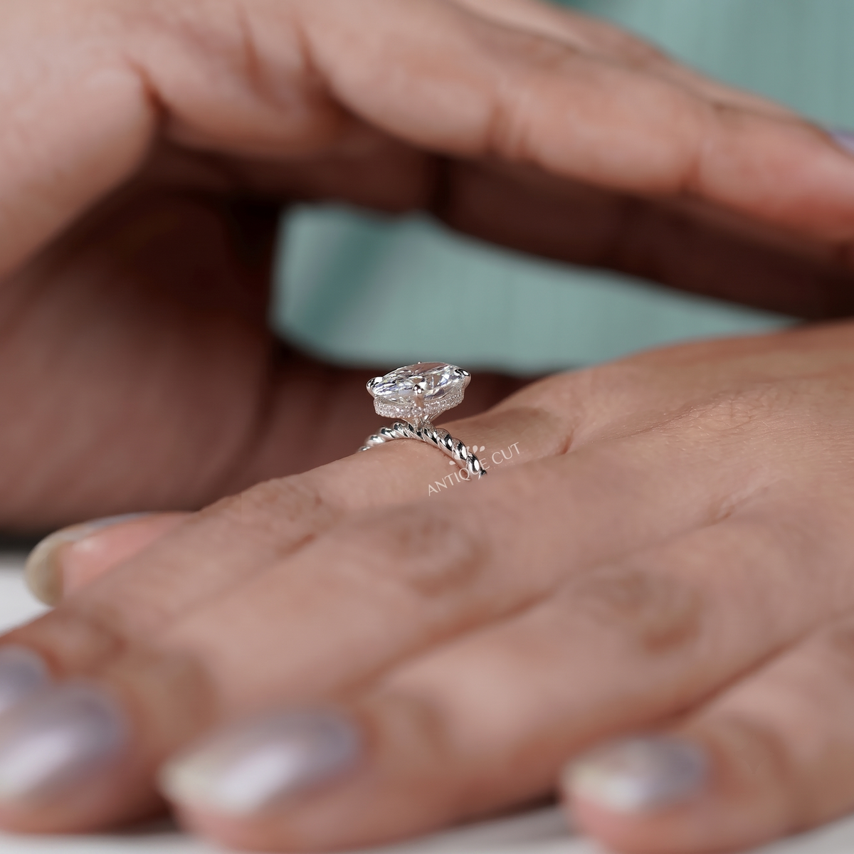 10k White Gold, 14k White Gold, 18k White Gold, Platinum