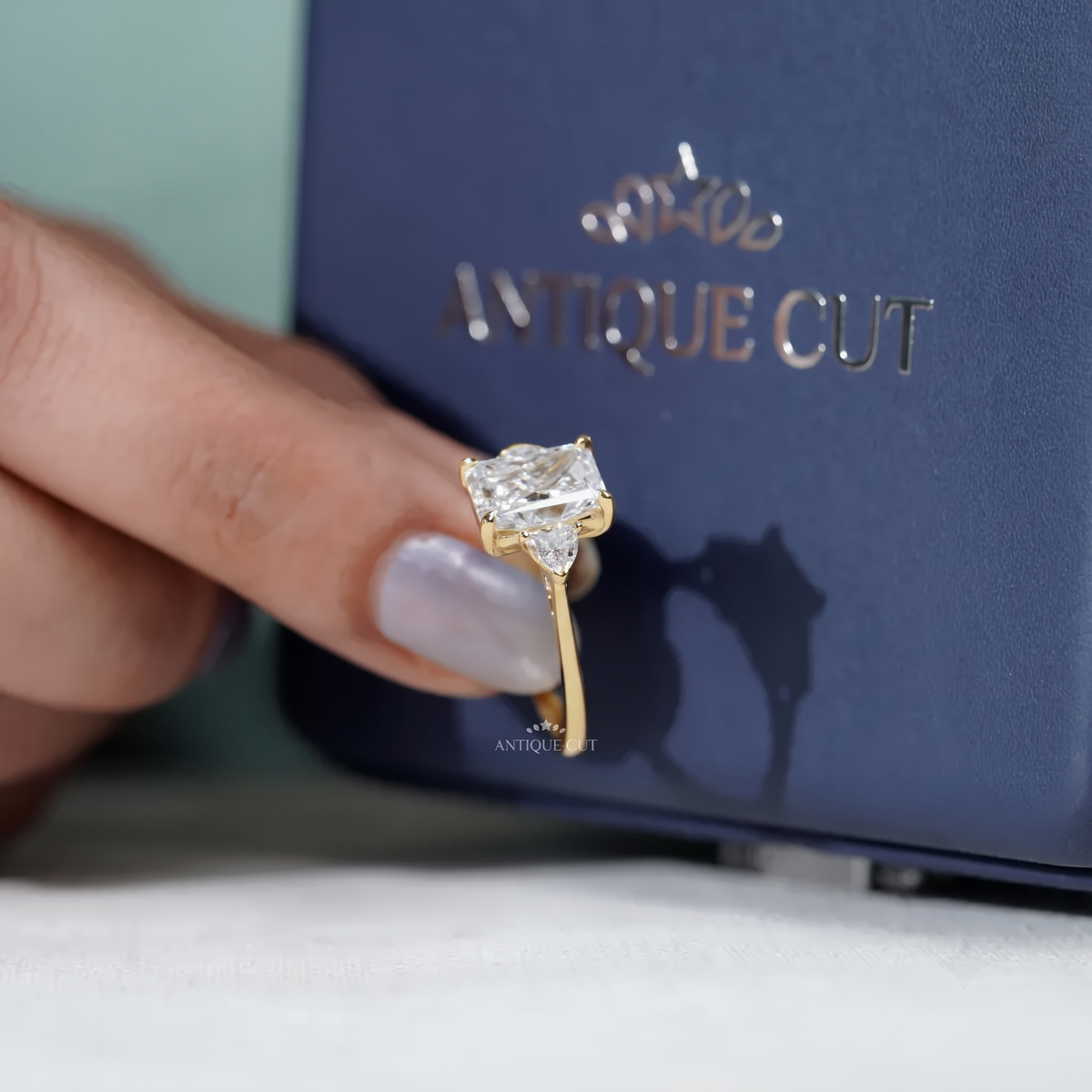 10k Yellow Gold, 14k Yellow Gold, 18k Yellow Gold