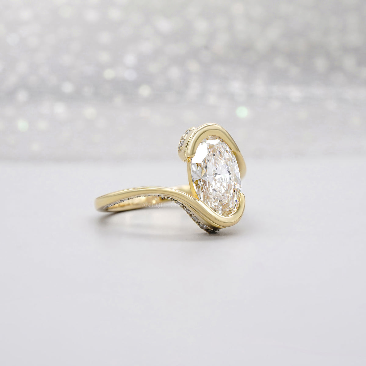 Oval 3.40tcw Fancy Vivid Green Lab Diamond Ring | 18K Yellow Gold | IGI Certified
