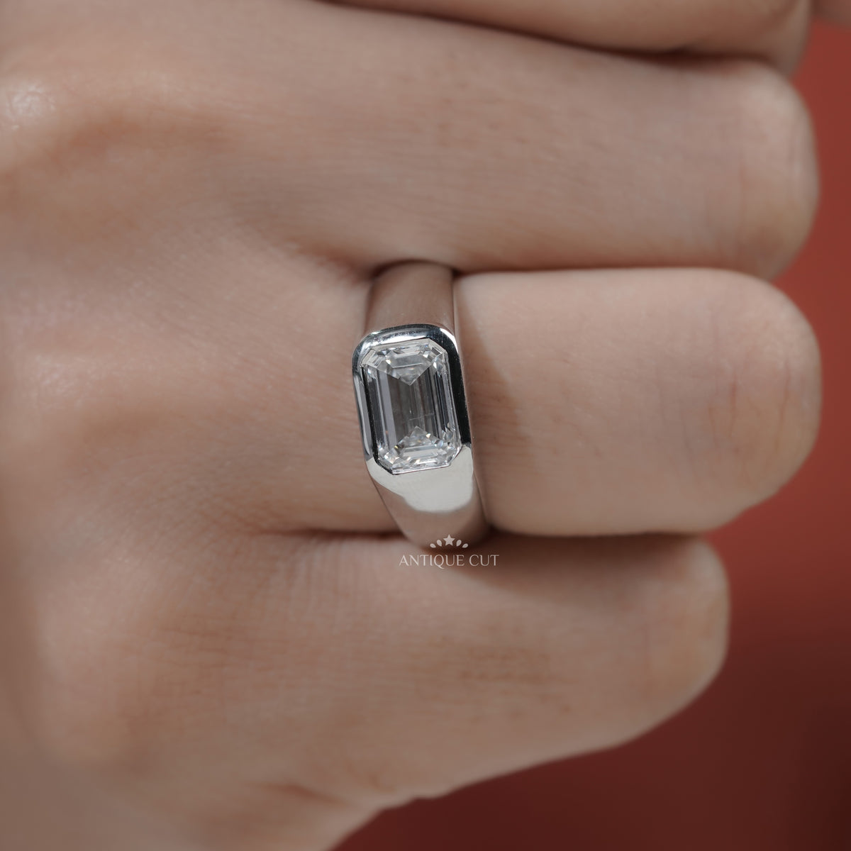 10k White Gold, 14k White Gold, 18k White Gold, Platinum