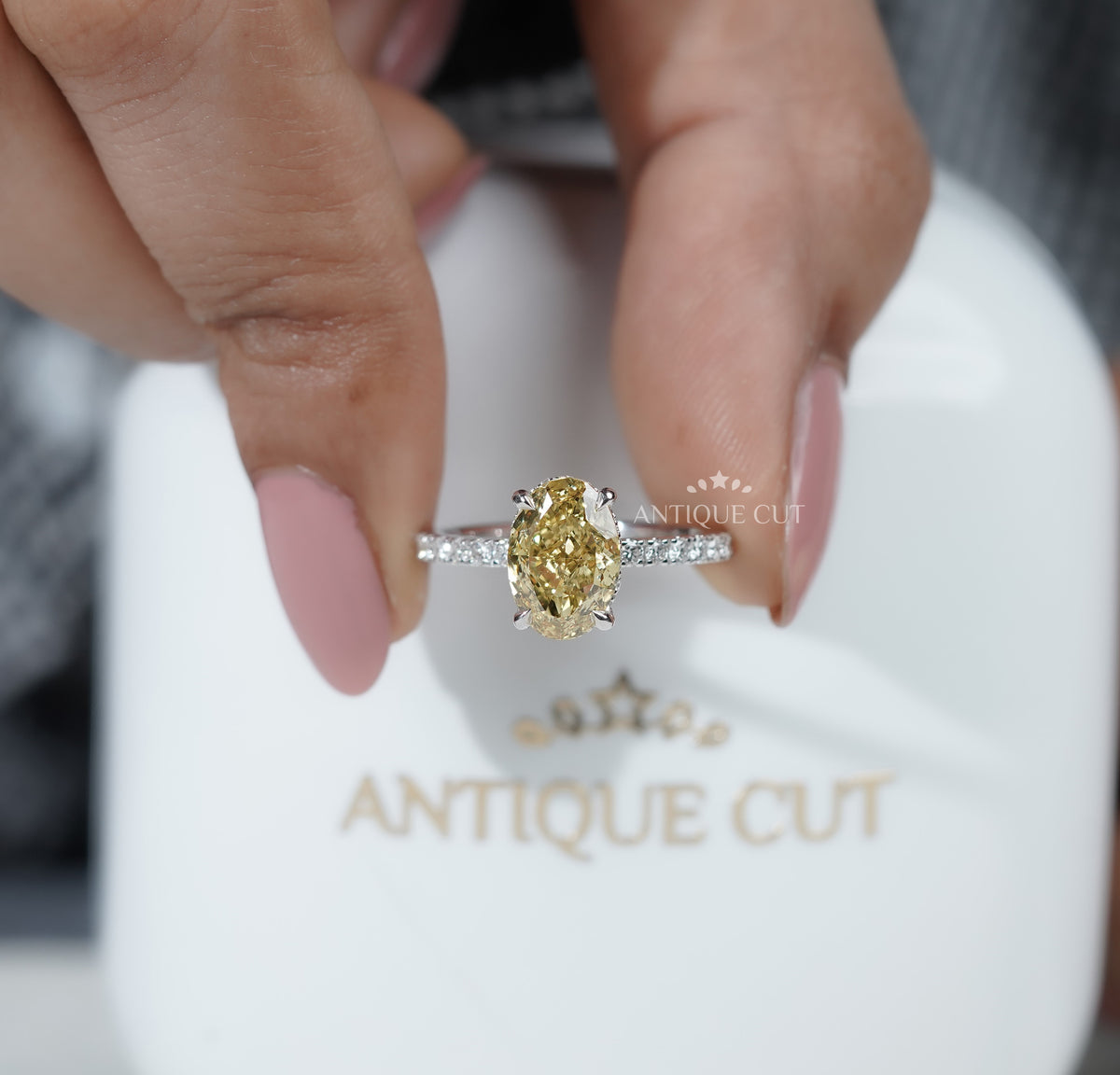Lab-grown yellow diamond ring with layered detailing