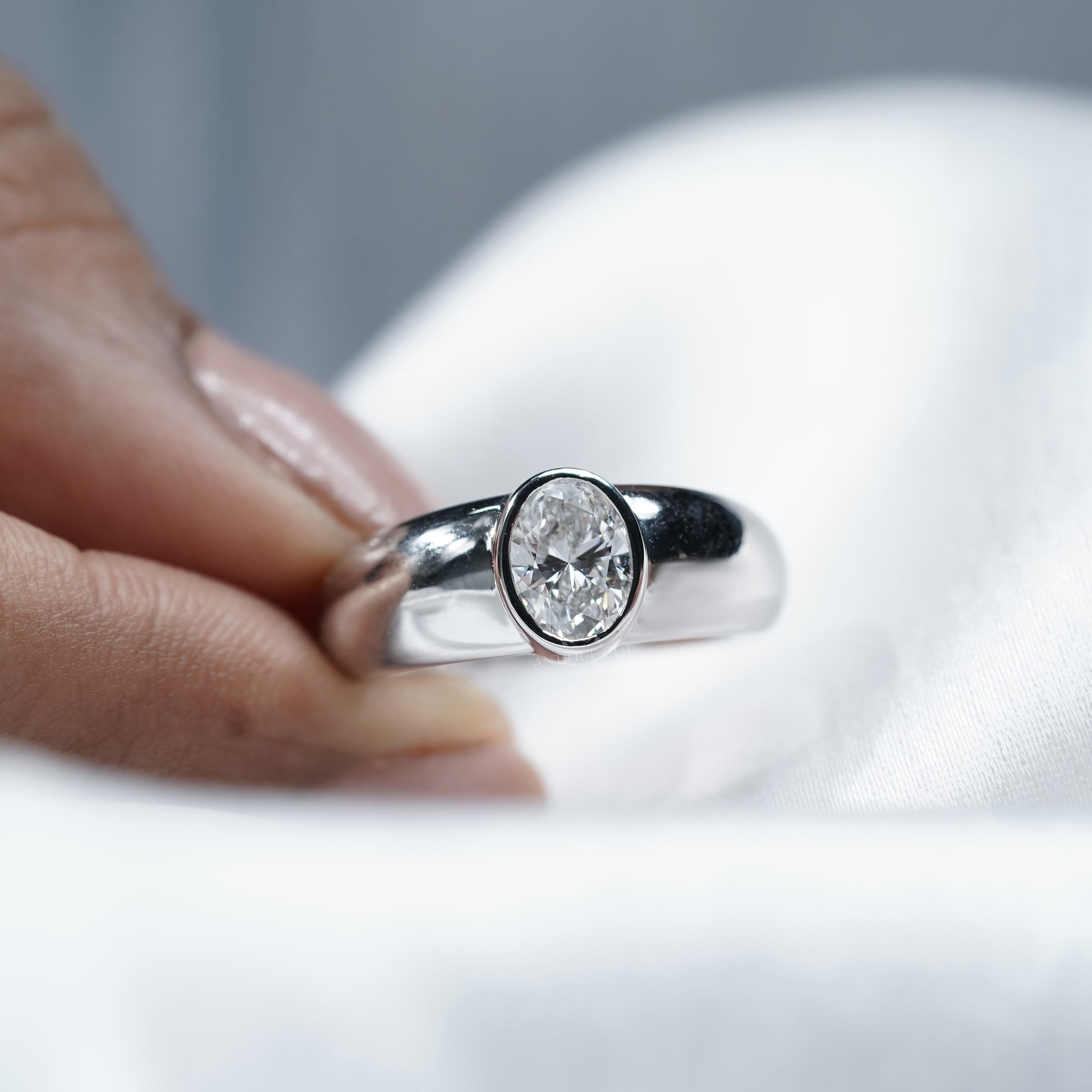 Oval 1.00ct Lab Grown Diamond Bezel Set Engagement Ring | White Gold | Modern Solitaire