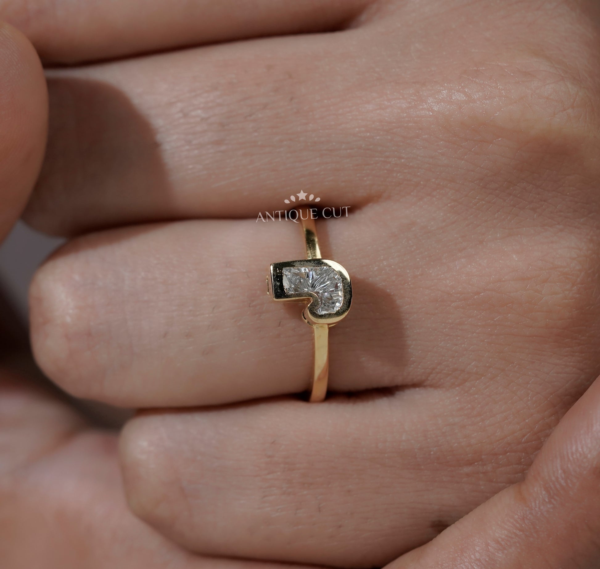 Antiquecut J letter ring with IGI certified lab grown diamond in yellow gold