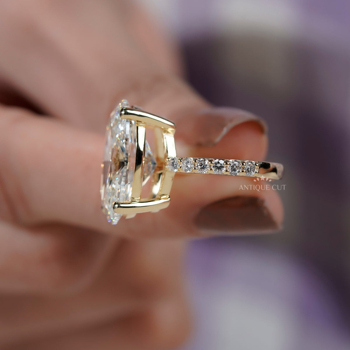 10k Yellow Gold, 14k Yellow Gold, 18k Yellow Gold
