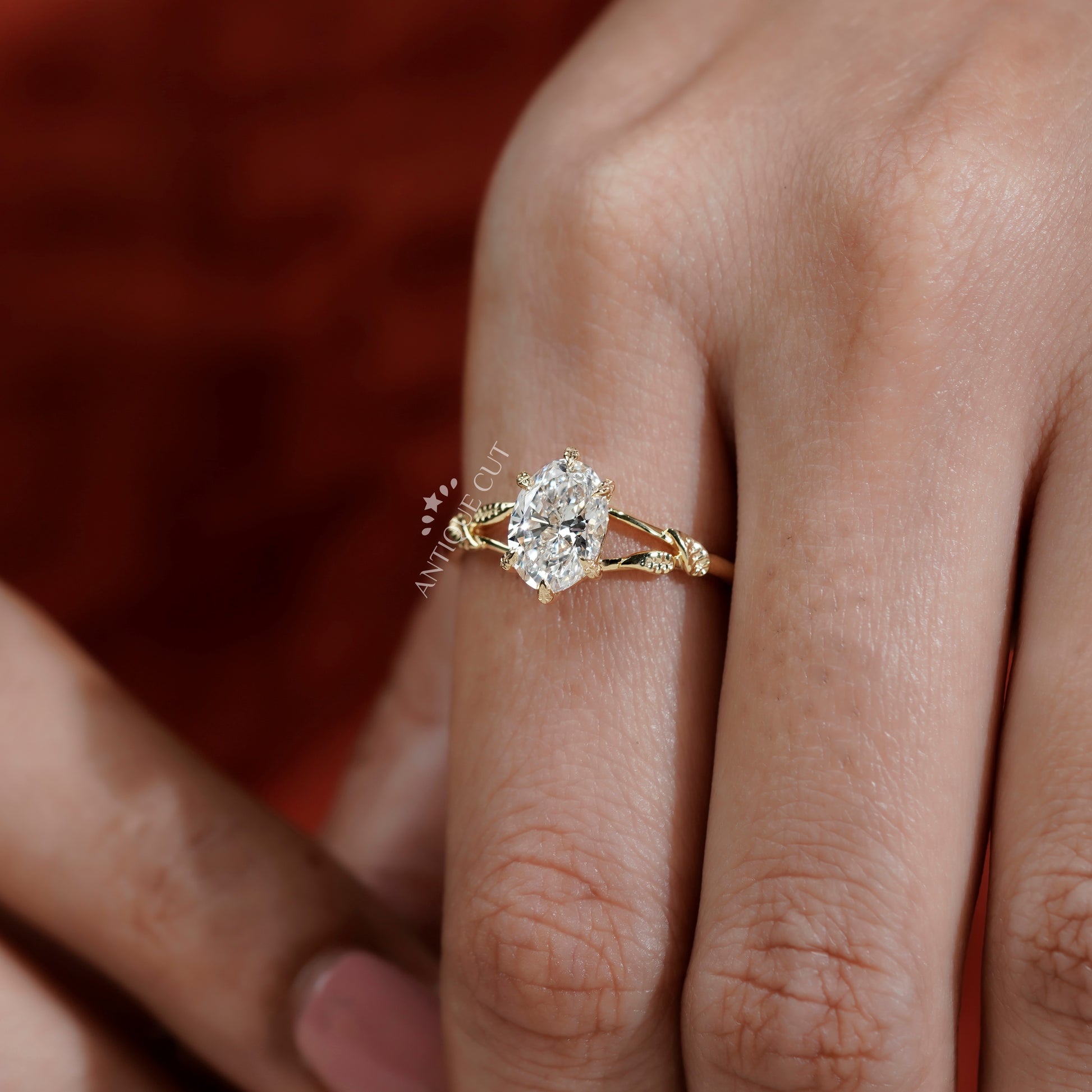 IGI certified vintage oval diamond engagement jewelry