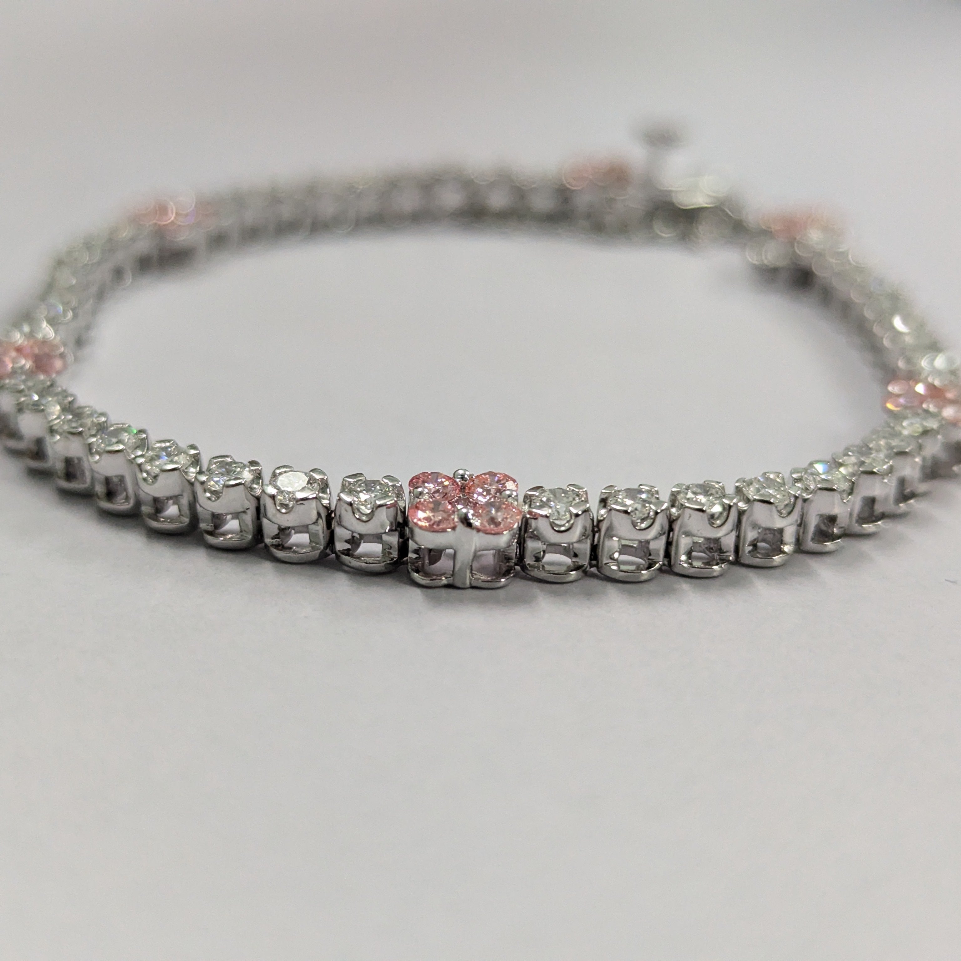 10.00tcw Pink And White Lab Diamond Tennis Bracelet | DEF VVS–VS | IGI Certified