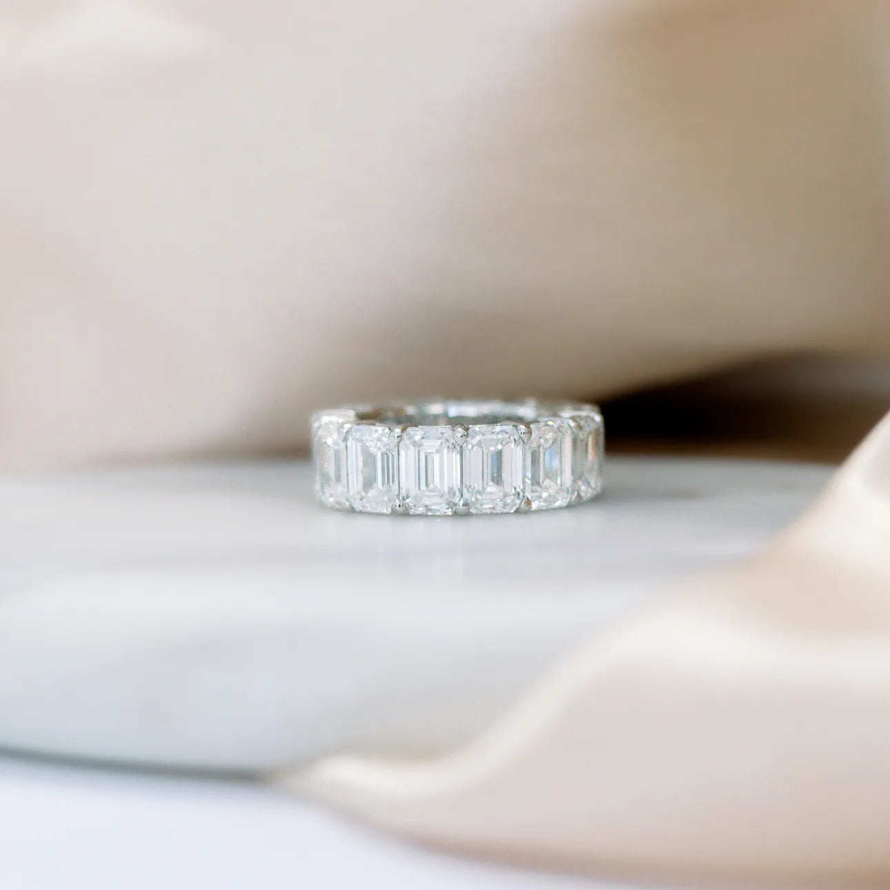 #Color_White Gold