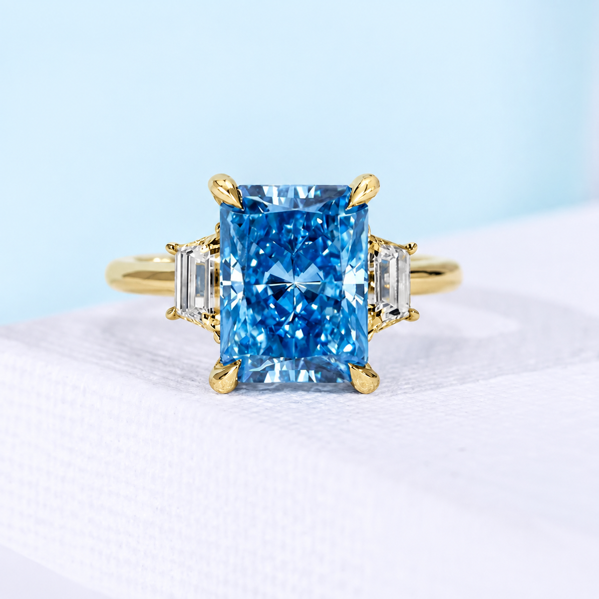 10k Yellow Gold, 14k Yellow Gold, 18k Yellow Gold